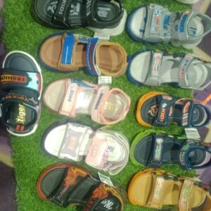 Sandal Light  3/10