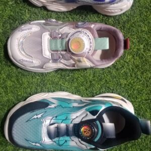 3/10 Shoes